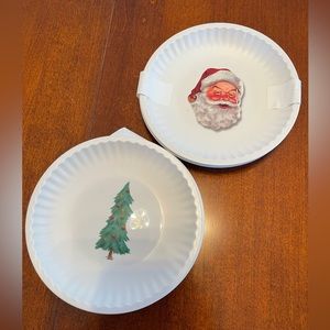 4 PC SET 6” Appetizer Plates. 2 each Santa & Tree.